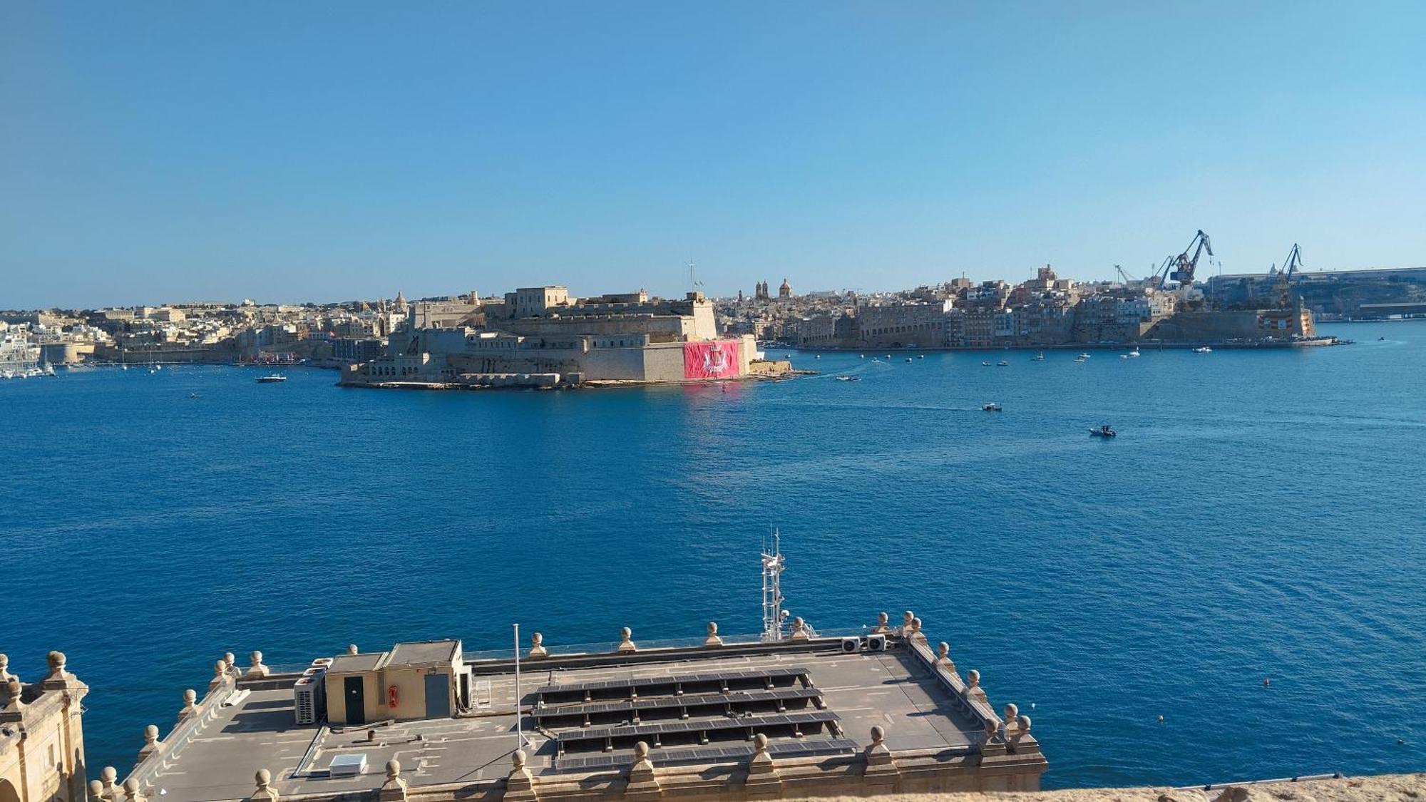 No. 101 In فاليتا المظهر الخارجي الصورة